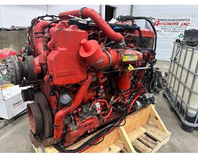 Cummins ISX15 Engine for a Kenworth W900