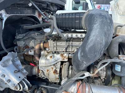Detroit DD13 Engine for a Freightliner CASCADIA 116