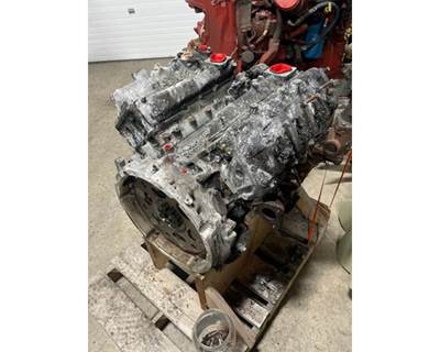 GMC 6.6L DURAMAX Engine for a GMC GM515