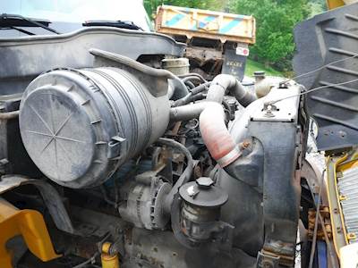International VT365 Engine for a International 4200