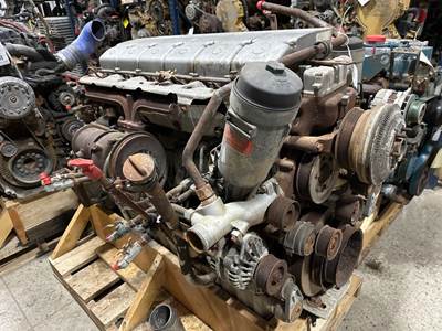 Mercedes-Benz OM460LA Engine for a Freightliner