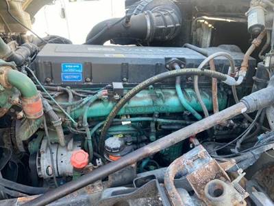 Volvo VE D16 Engine for a Volvo VT880