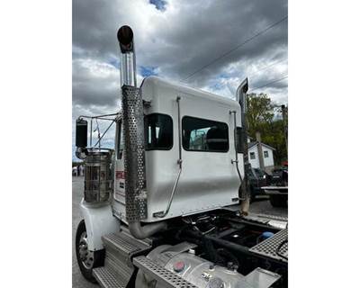 Kenworth T800 Exhaust Assembly