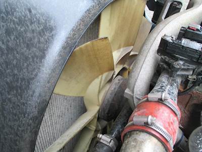 Detroit DD15 Fan Blade for a Western Star Trucks 4900 SA