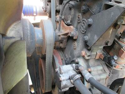 Detroit Series 60 12.7L DDEC V Fan Blade for a Freightliner COLUMBIA 120