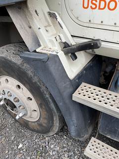 Caterpillar CT660 Left Fender Extension for a CAT CT660