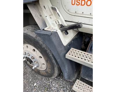 Caterpillar CT660 Left Fender Extension for a CAT CT660