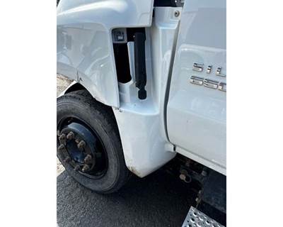 Chevrolet GM515 Left Fender Extension