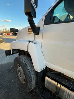 GMC C8500 Left Fender Extension