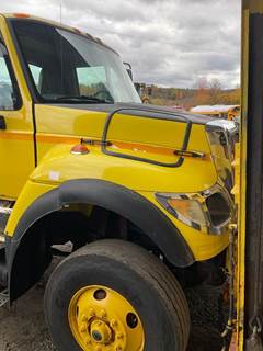 International 7600 Right Fender Extension