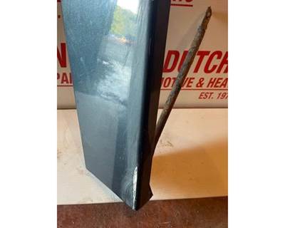 Peterbilt 379 Right Fender Extension