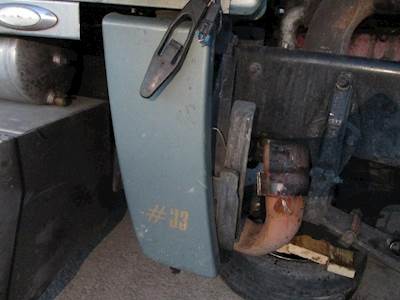 Peterbilt 389 Right Fender Extension