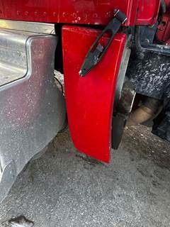 Peterbilt 389 Right Fender Extension