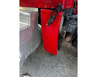 Peterbilt 389 Right Fender Extension