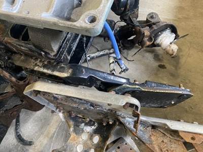 Peterbilt 579 Right Fender Extension