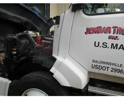 Volvo VNL Left Fender Extension