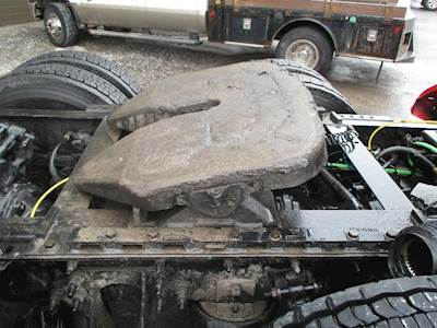 Fontaine AIR SLIDE Fifth Wheel for a International Prostar