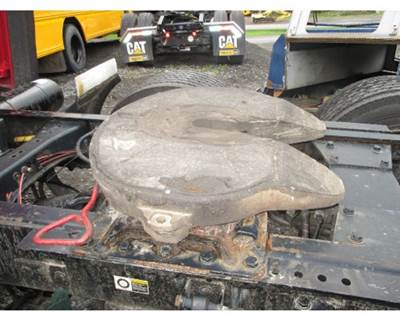 Fontaine STATIONARY Fifth Wheel for a Kenworth T680