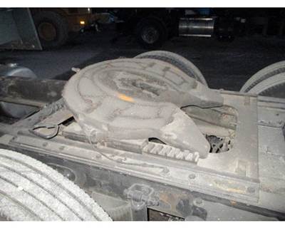 Holland AIR SLIDE Fifth Wheel for a Peterbilt 389