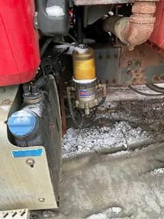 Mack Granite GU713 Fuel / Water Separator for a Mack GU713