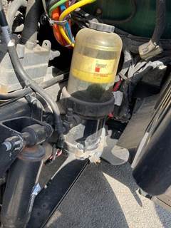 Peterbilt 579 Fuel / Water Separator