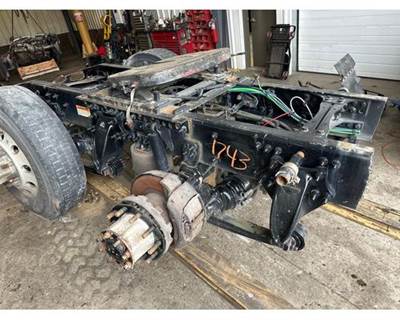 Meritor MT40 Cutoff for a Freightliner CASCADIA 126