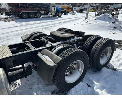 Meritor MT40 Cutoff for a Freightliner CASCADIA 116