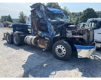 Meritor RT46160 Cutoff for a Freightliner CASCADIA 125