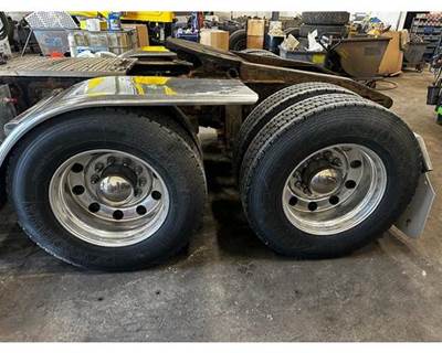 Peterbilt Cutoff for a Peterbilt 389