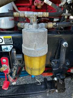 Peterbilt 389 Fuel / Water Separator