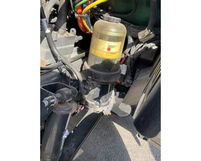 Peterbilt 579 Fuel / Water Separator