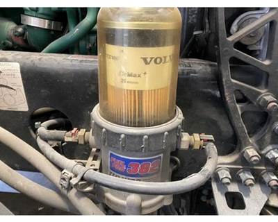Volvo VNL Fuel / Water Separator