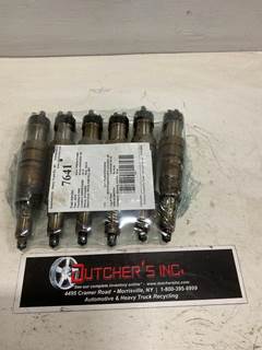 Cummins ISX15 Fuel Injector for a Freightliner CASCADIA 125
