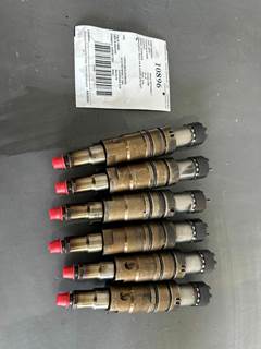 Cummins X15 Fuel Injector for a Peterbilt 389