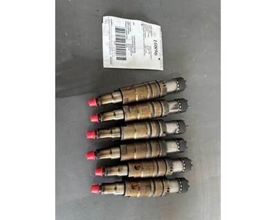 Cummins X15 Fuel Injector for a Peterbilt 389