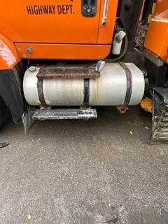 International 7600 Fuel Tank