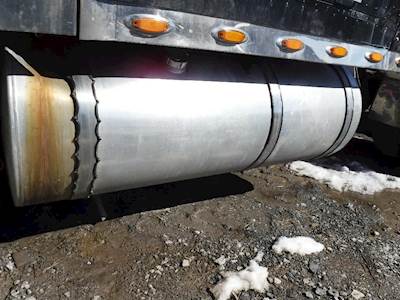 International 9900i Left Fuel Tank