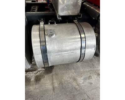 International 9900i Right Fuel Tank