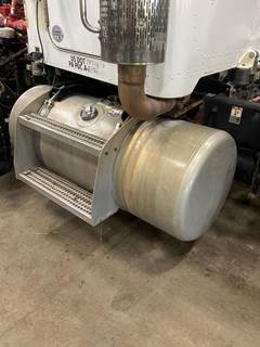 Peterbilt 388 Left Fuel Tank