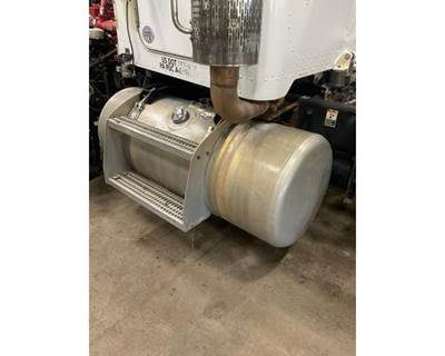 Peterbilt 388 Left Fuel Tank