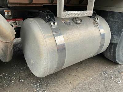 Peterbilt 389 Left Fuel Tank