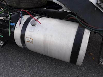 Volvo VNL Left Fuel Tank