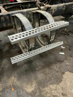 Western Star 4900FA Right Fuel Tank for a Western Star Trucks 4900 FA