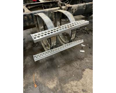 Western Star 4900FA Right Fuel Tank for a Western Star Trucks 4900 FA