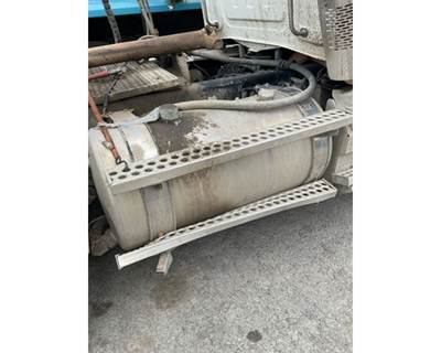 Western Star 4900SA Right Fuel Tank for a Western Star Trucks 4900 SA