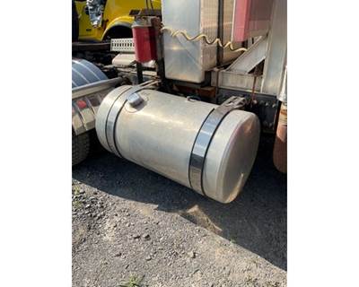 Western Star 5700XE Right Fuel Tank for a Western Star Trucks 5700XE