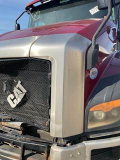 Caterpillar CT660 Left Grille for a CAT CT660