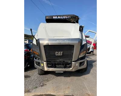 Caterpillar CT660 Grille for a CAT CT660