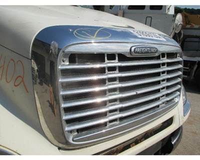 Freightliner Columbia 120 Grille