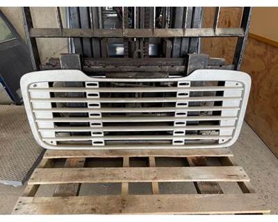 Used 2020 Freightliner M2 106 Grille, Missing Mesh